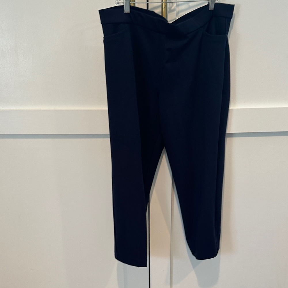 Susan Graver Navy Cropped Ponte Pants